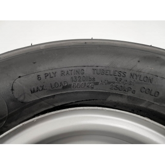 18X9.50-8 KOŁO do wózka sadowniczego 18X9,50-8 6PR bieżnik liniowy 25mm